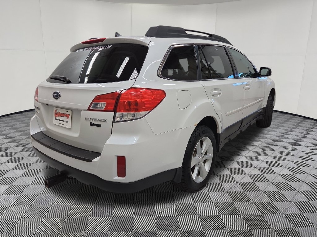 Used 2013 Subaru Outback 2.5i SUV