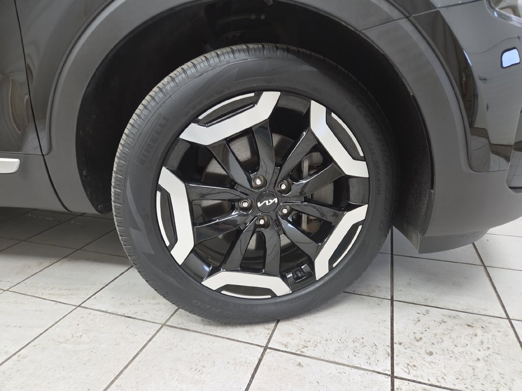 2024 Kia Telluride S - Photo 8