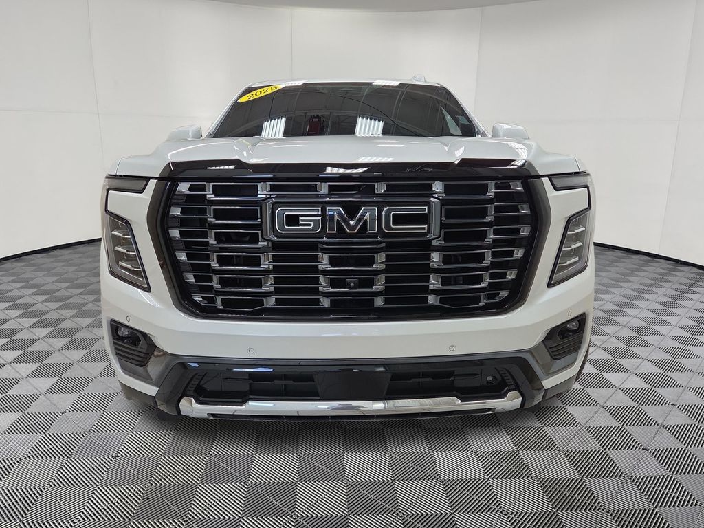 2025 GMC Yukon Denali Ultimate - Photo 5