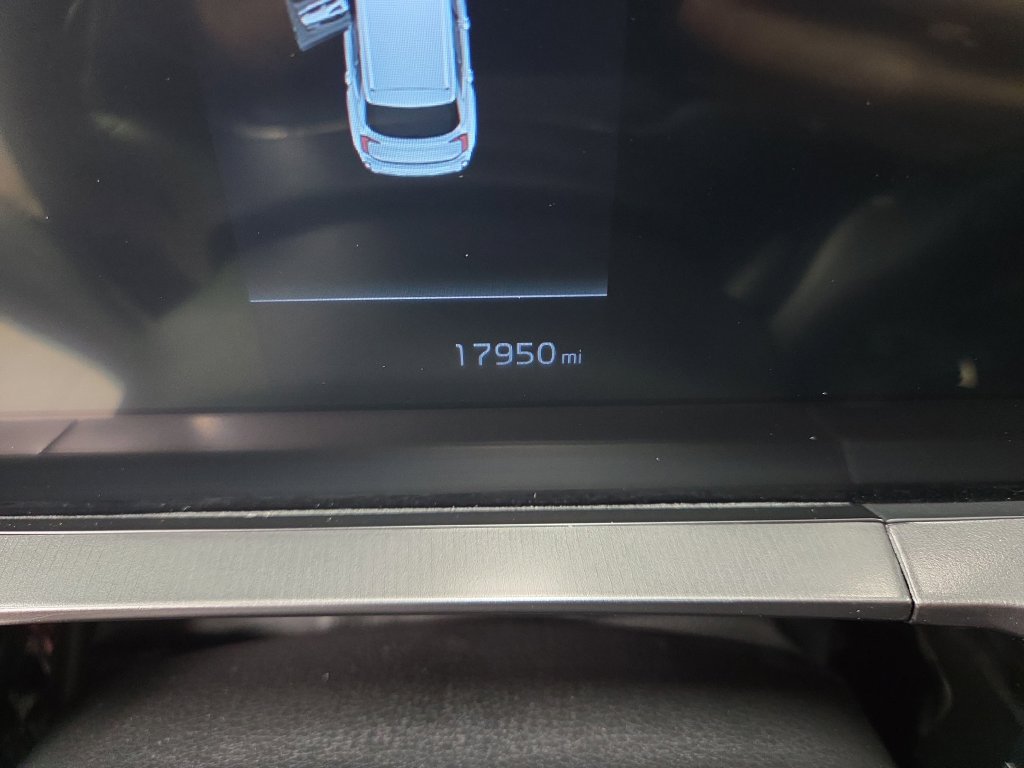 2024 Kia Telluride S - Photo 25