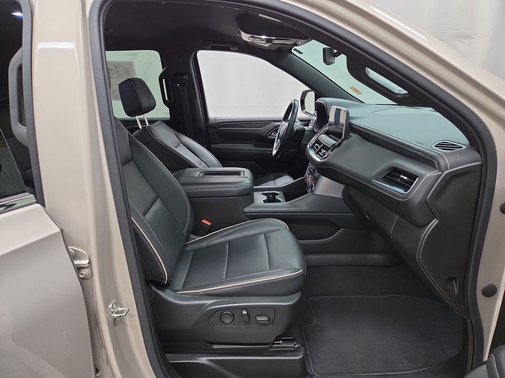 2021 GMC Yukon SLT - Photo 12