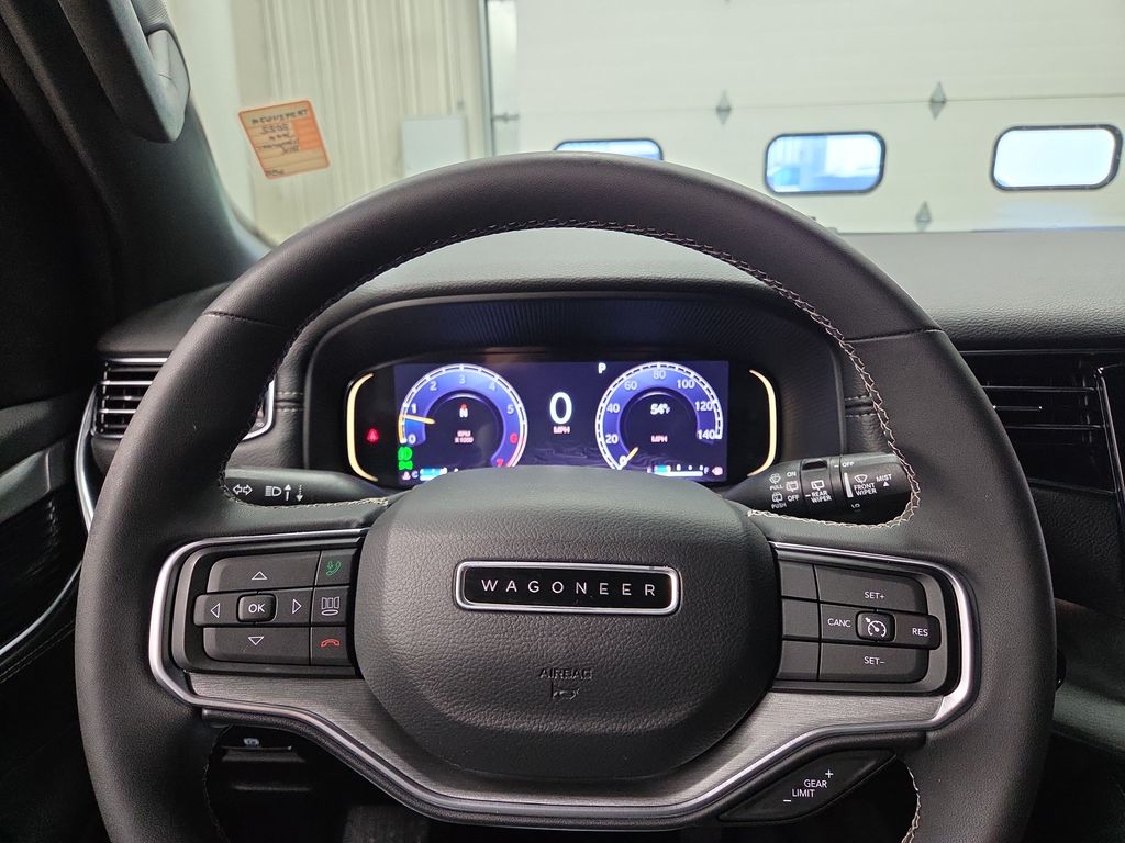 2022 Jeep Wagoneer Series I - Photo 22