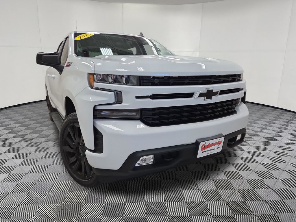 Used 2020 Chevrolet Silverado 1500 RST Truck