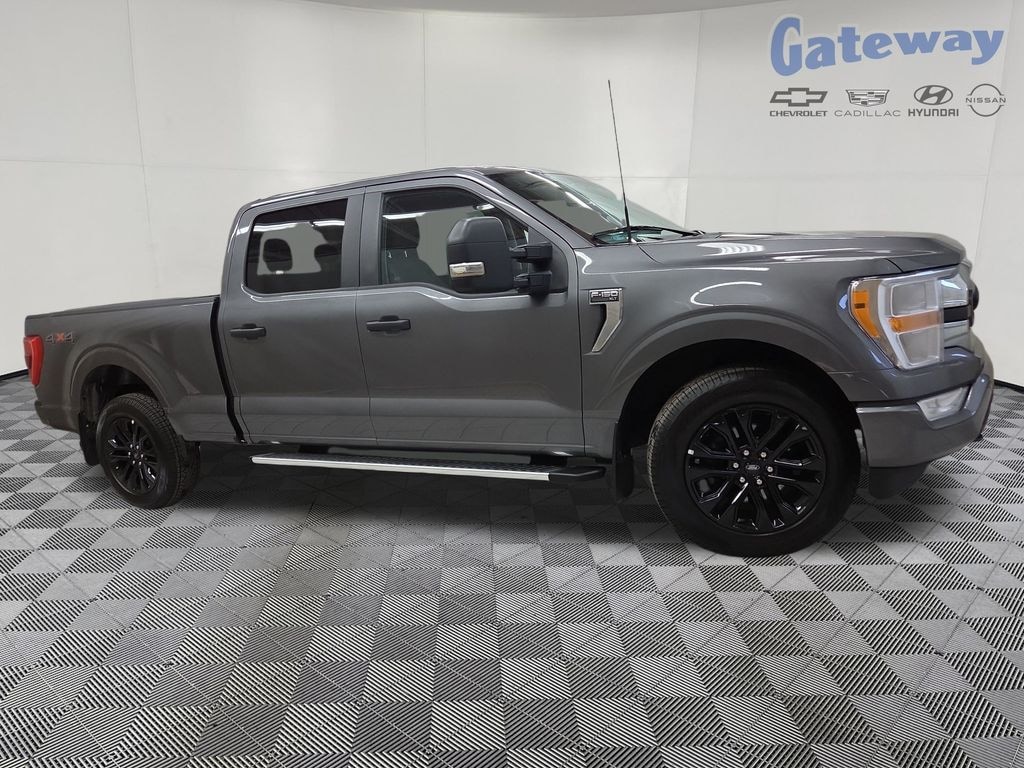 Used 2022 Ford F-150 XLT Truck SuperCrew Cab