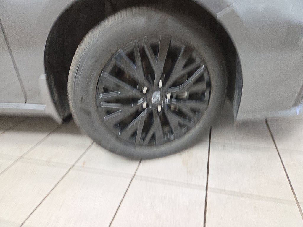 2025 Nissan Altima SV - Photo 8