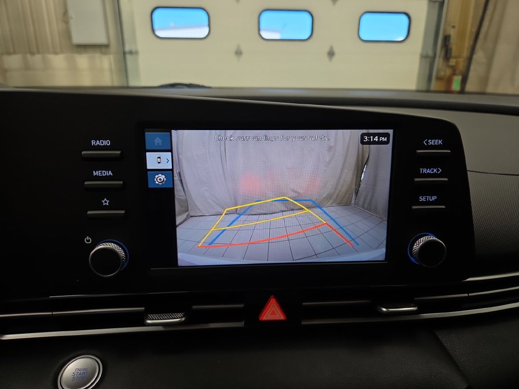 2025 Hyundai Elantra Blue - Photo 23