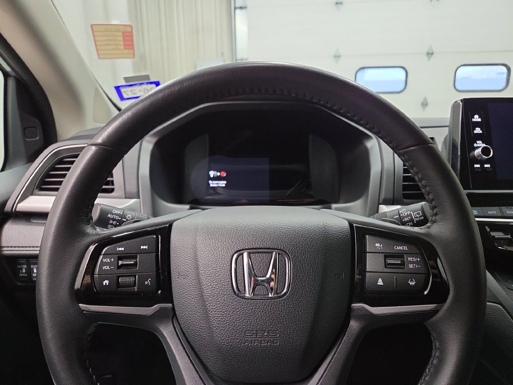 2025 Honda Odyssey EX-L - Photo 22