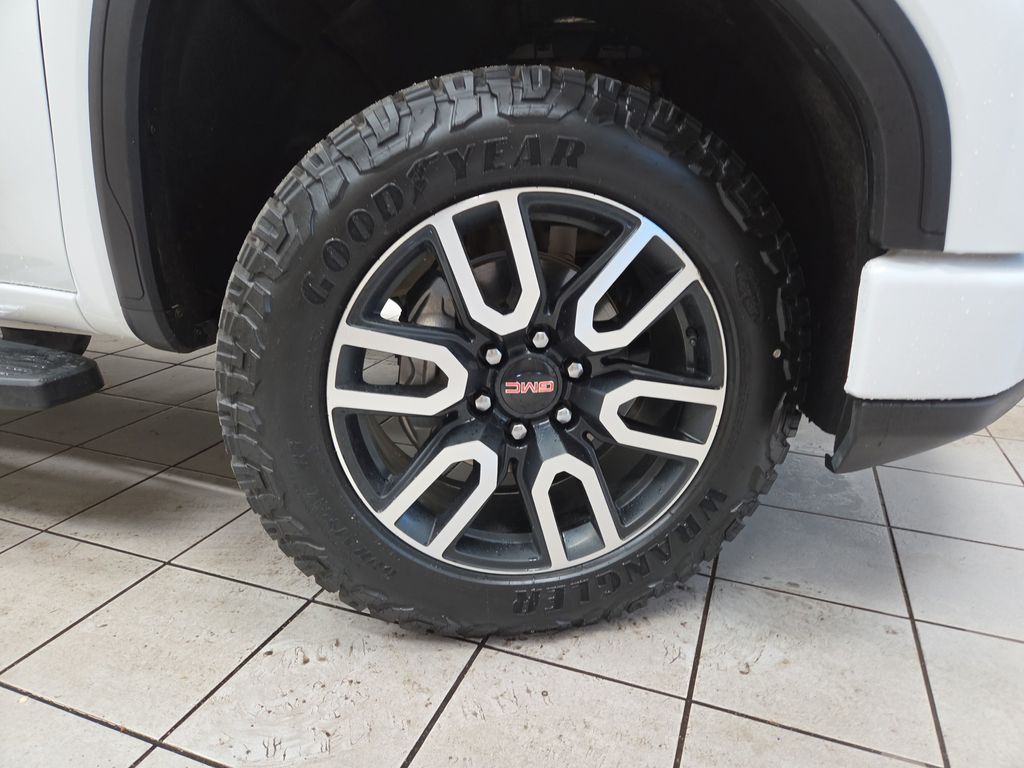 2023 GMC Sierra 1500 AT4 - Photo 8