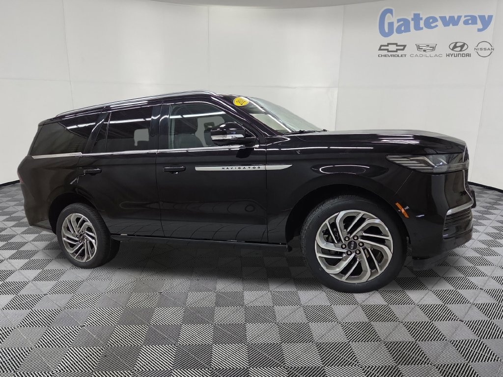 Used 2025 Lincoln Navigator Reserve SUV