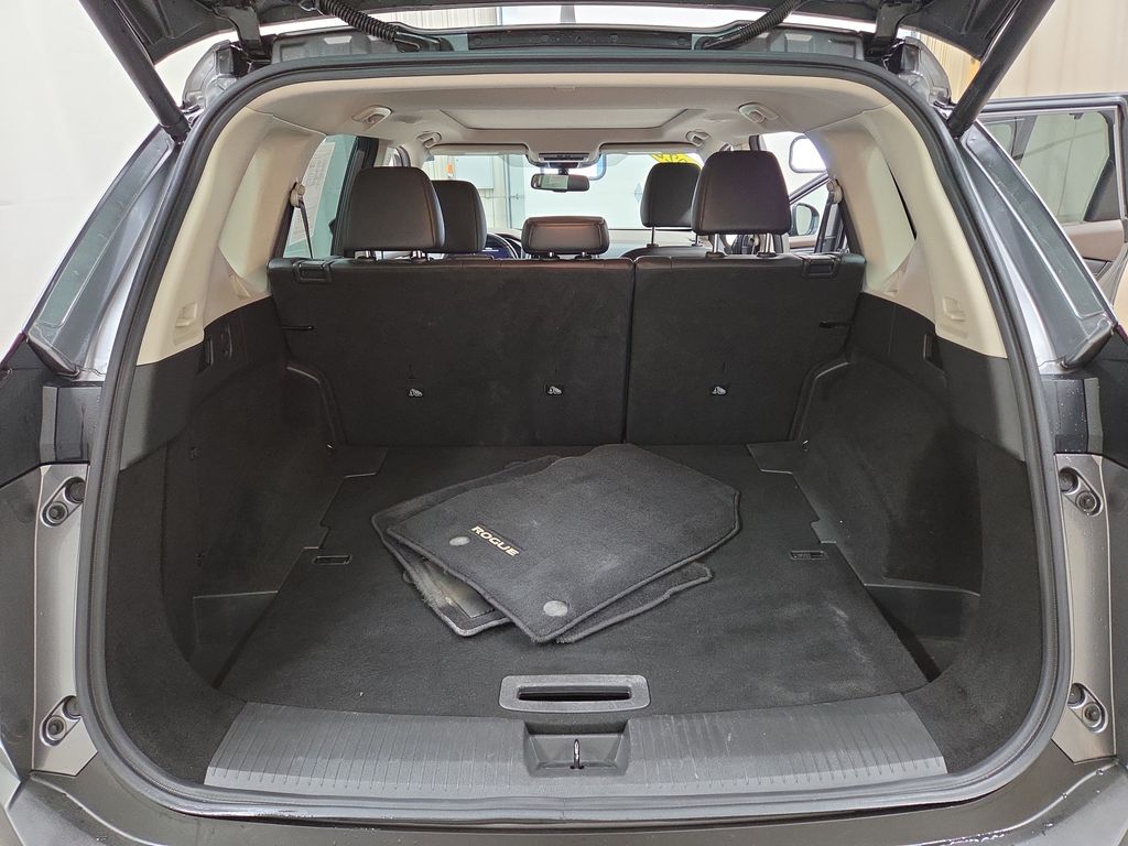 2022 Nissan Rogue Platinum - Photo 9