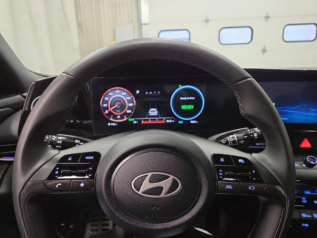 2025 Hyundai Elantra Blue - Photo 20