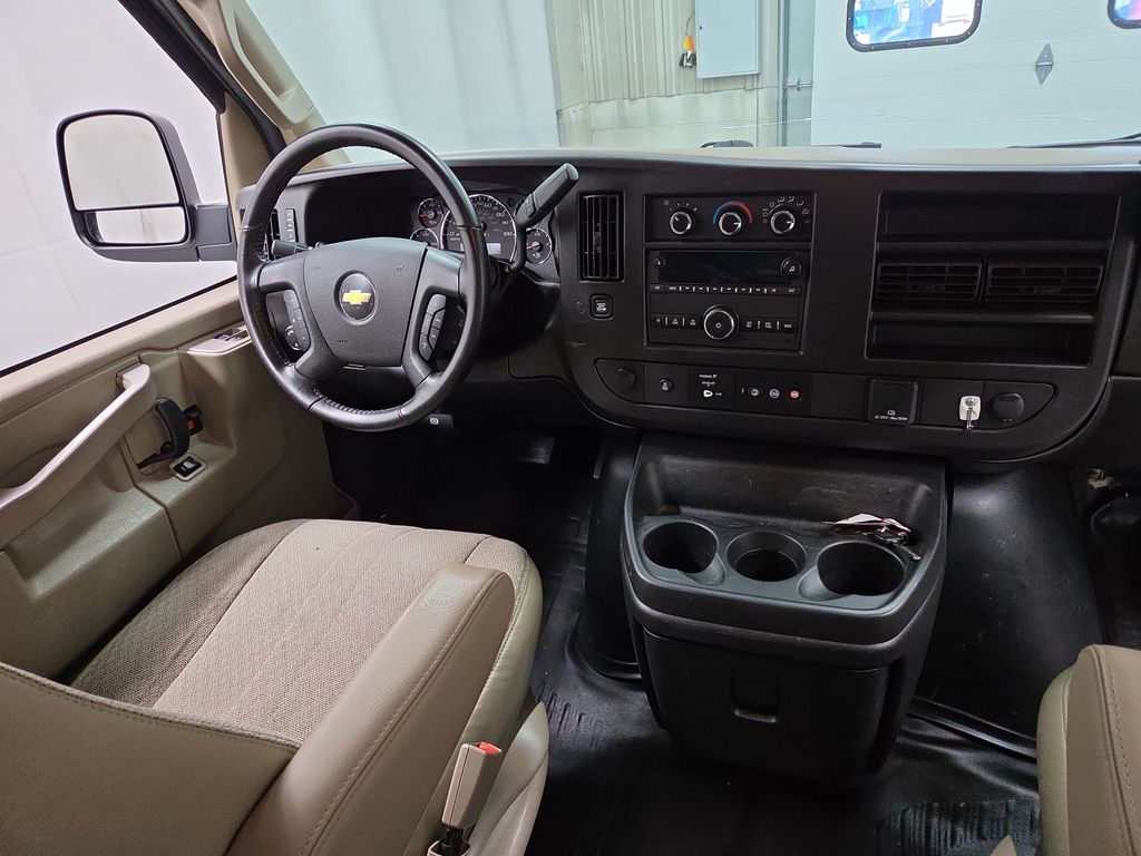 2021 Chevrolet Express Cargo Work Van - Photo 12