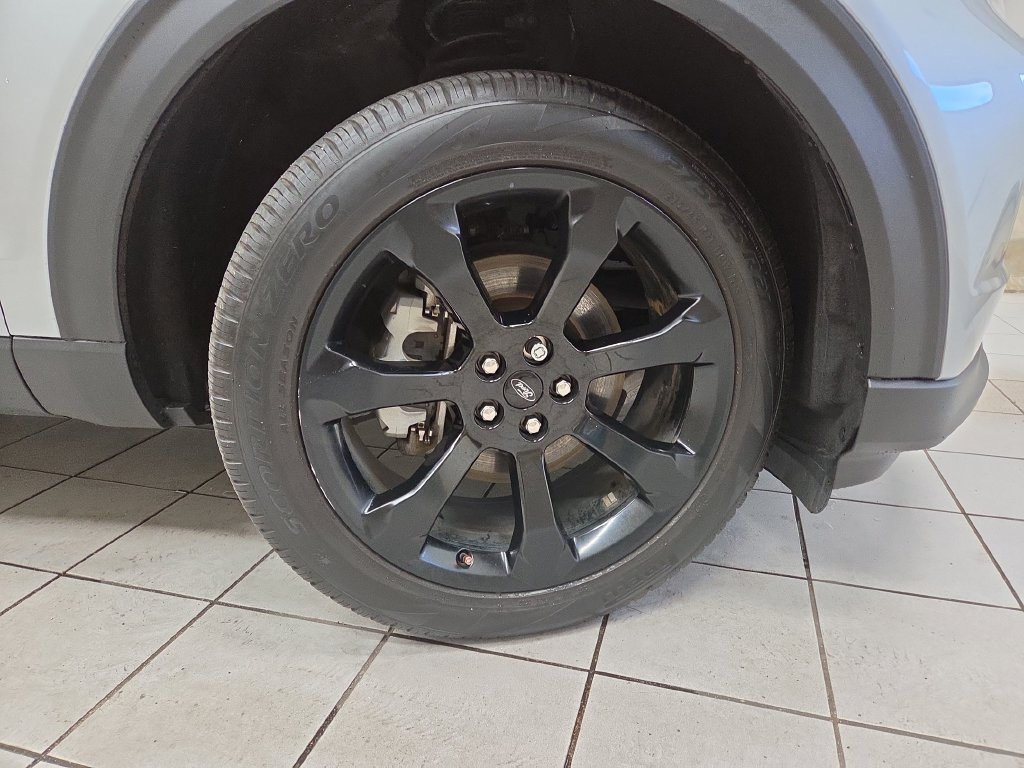 2023 Ford Explorer ST Line - Photo 8