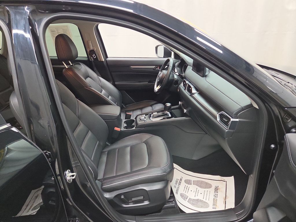 2025 Mazda CX-5 S Preferred package - Photo 12