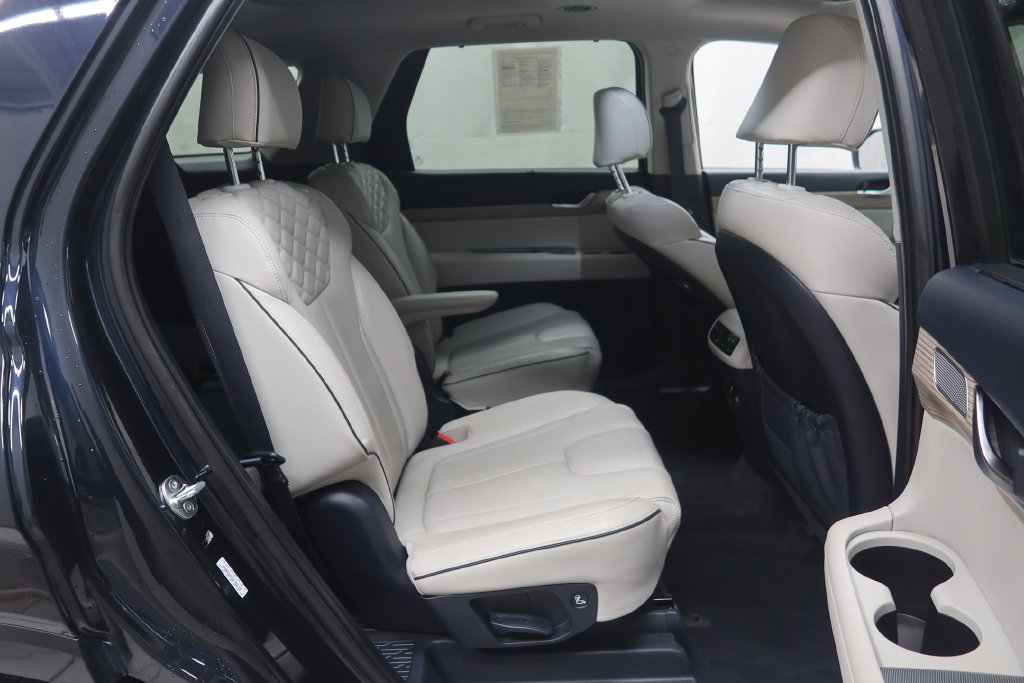 2022 Hyundai Palisade Limited - Photo 11