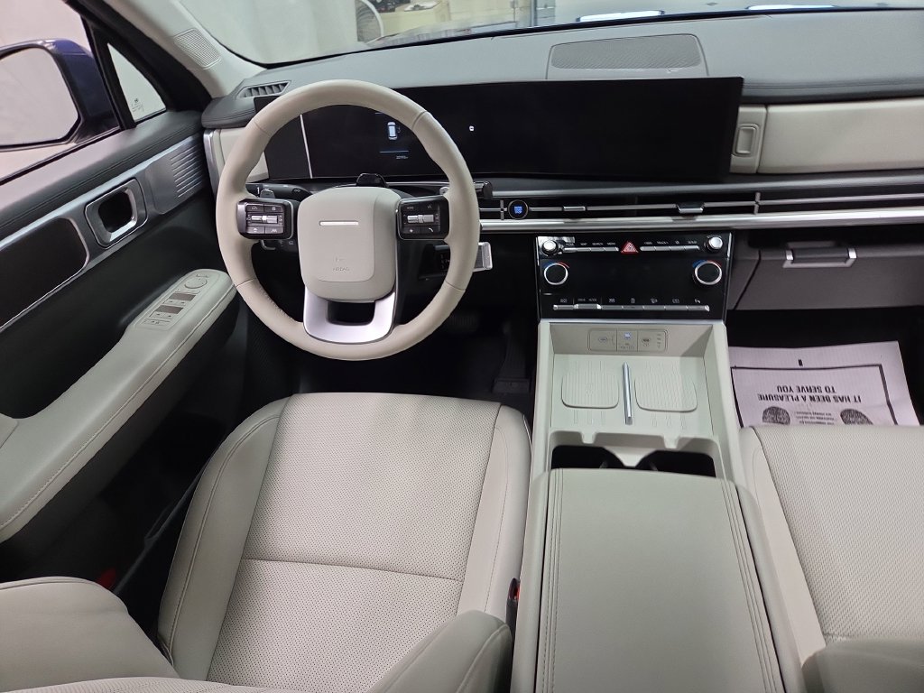 2025 Hyundai Santa Fe SEL - Photo 12
