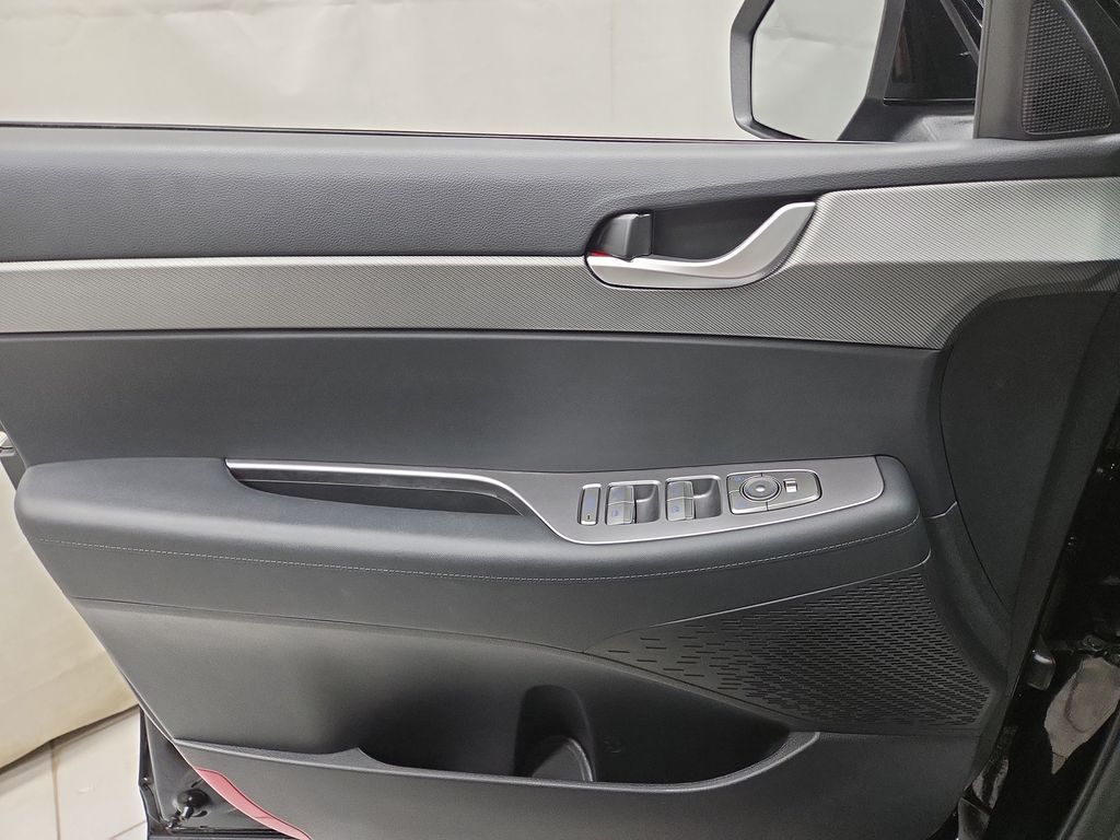 2025 Hyundai Palisade SE - Photo 21