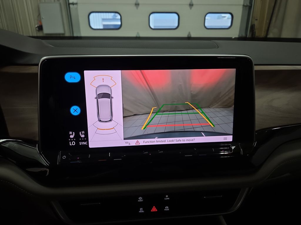 2024 Volkswagen Atlas SE w/Tech - Photo 21