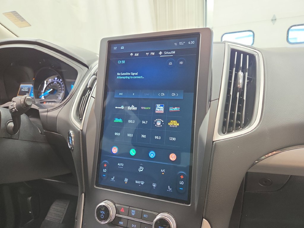 2022 Ford Edge SEL - Photo 15