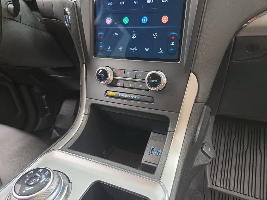 2022 Ford Edge SEL - Photo 16