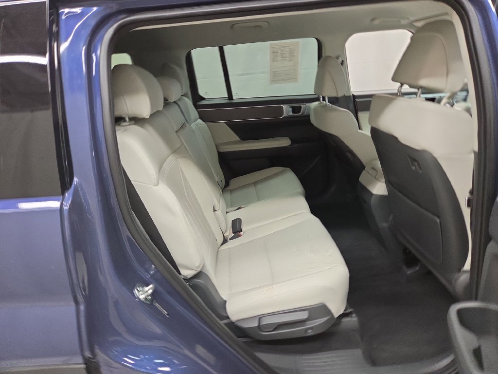 2025 Hyundai Santa Fe SEL - Photo 9