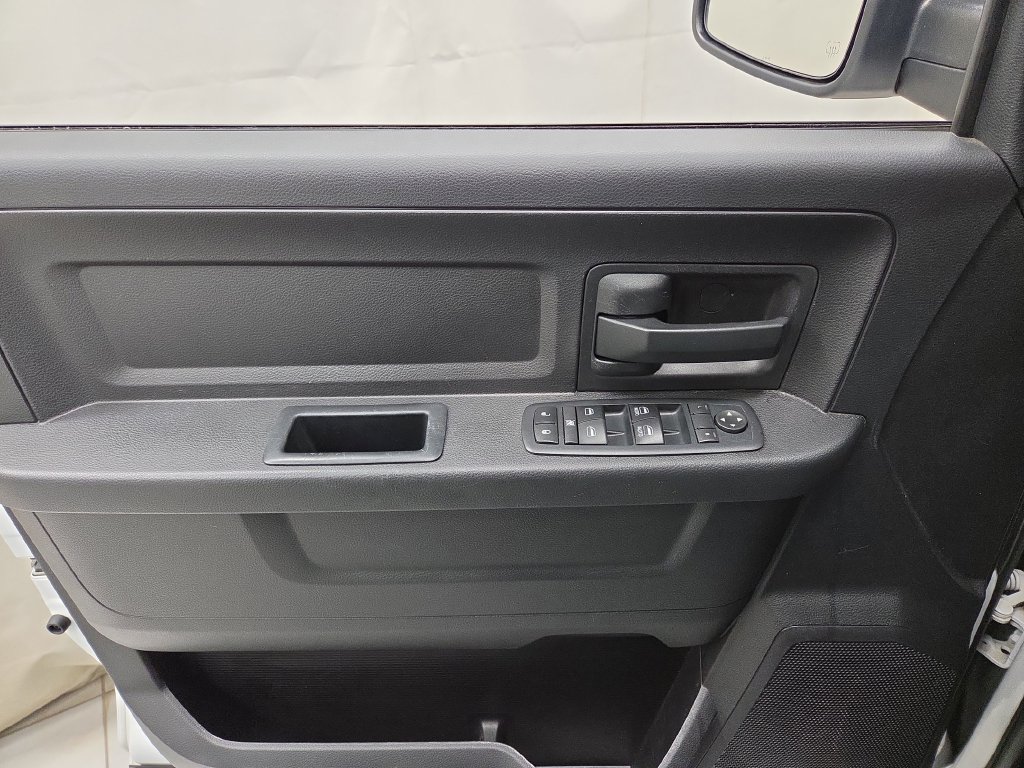 2017 RAM Ram 1500 Pickup Express - Photo 16