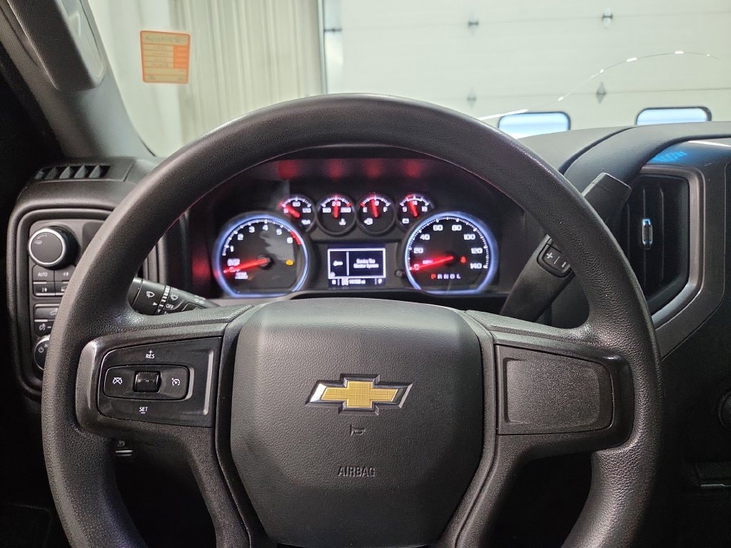 2021 Chevrolet Silverado 1500 Custom - Photo 18