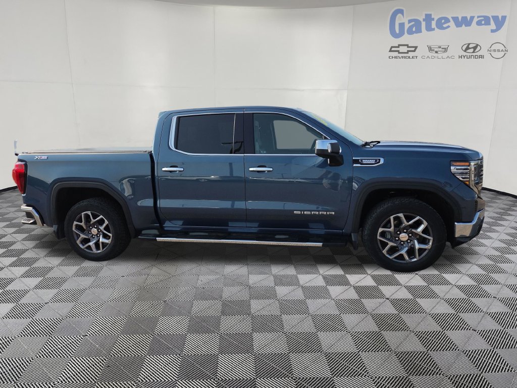 2024 GMC Sierra 1500 SLT - Photo 1