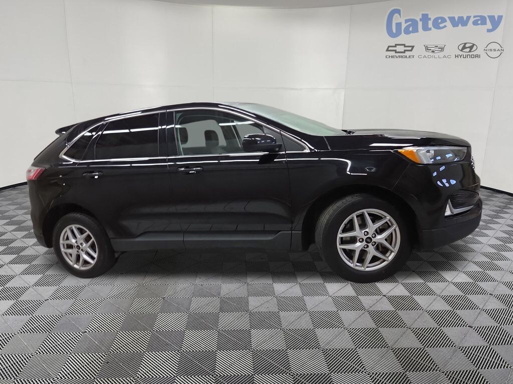 Used 2023 Ford Edge SEL SUV
