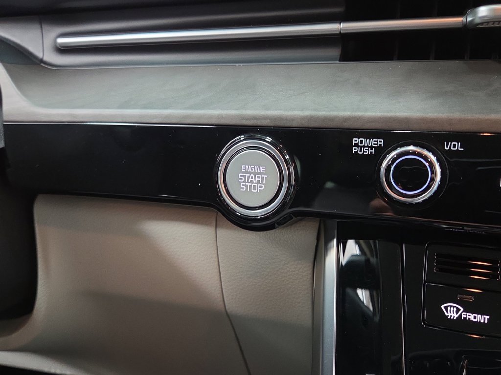 2022 Kia Carnival SX - Photo 18