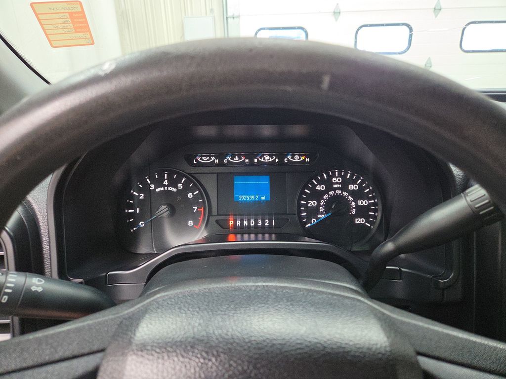 2016 Ford F-150 XL - Photo 17