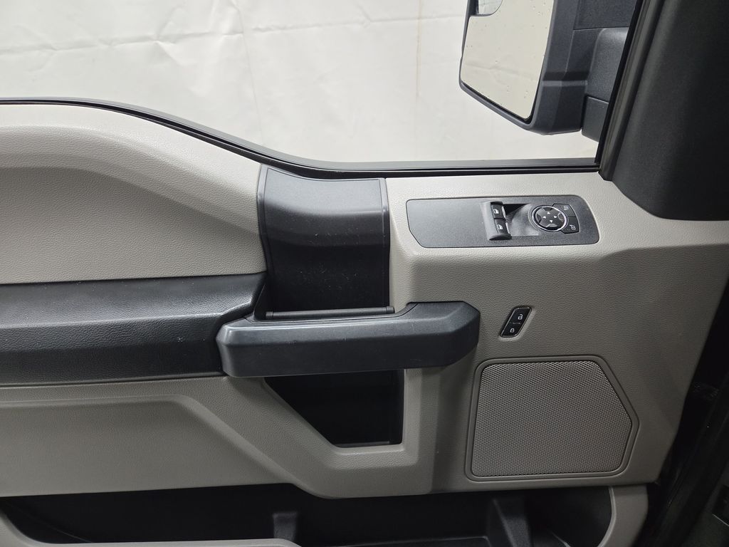 2016 Ford F-150 XL - Photo 15
