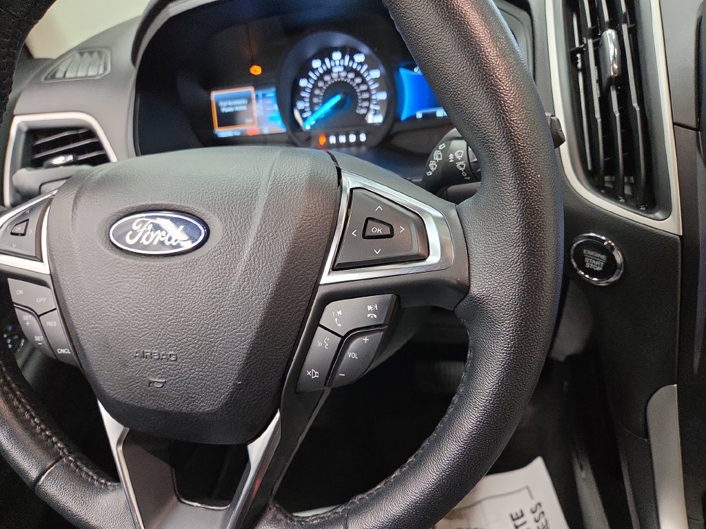 2023 Ford Edge SEL - Photo 16