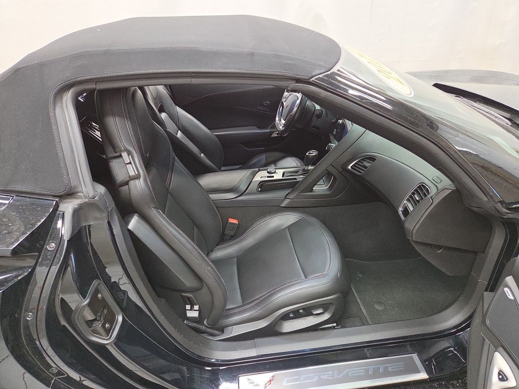 2019 Chevrolet Corvette 2LZ - Photo 9