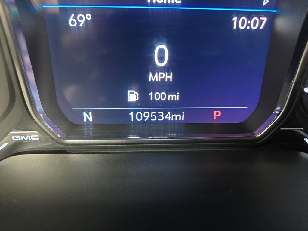 2021 GMC Yukon SLT - Photo 24