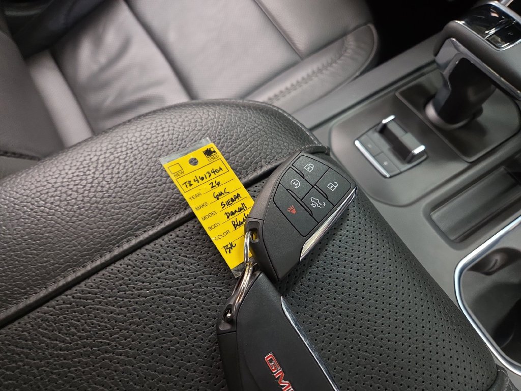 2026 GMC Sierra 1500 Denali - Photo 14