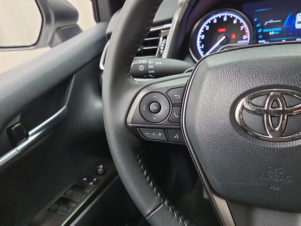 2023 Toyota Camry SE Nightshade - Photo 18