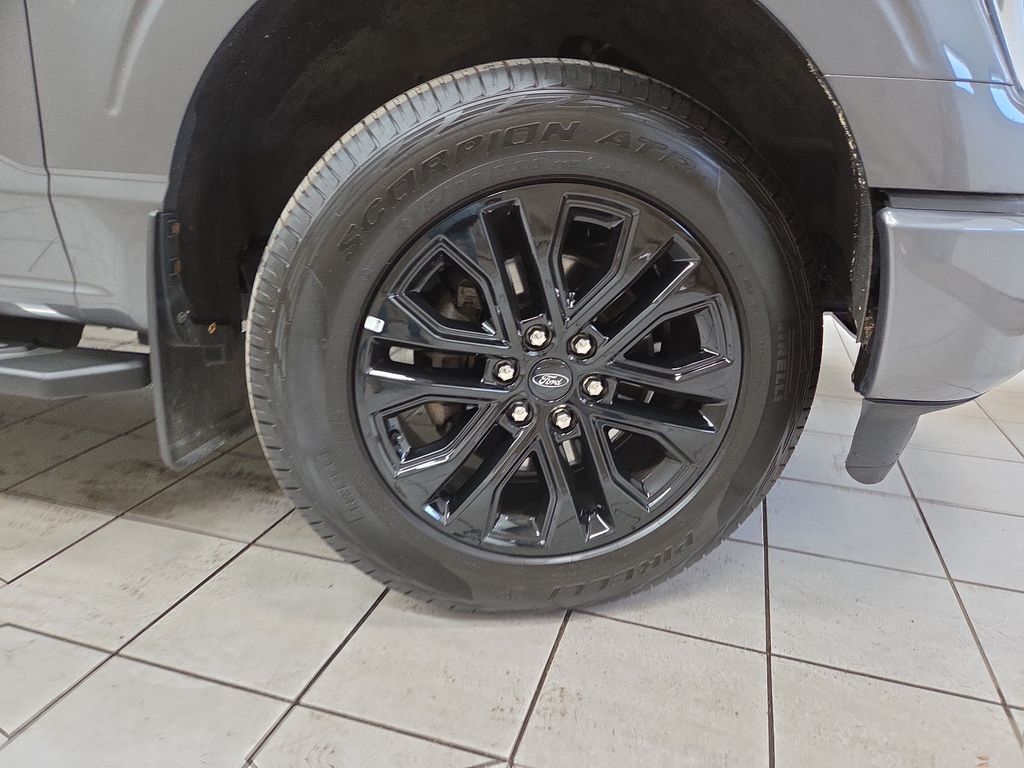 2022 Ford F-150 XLT - Photo 7