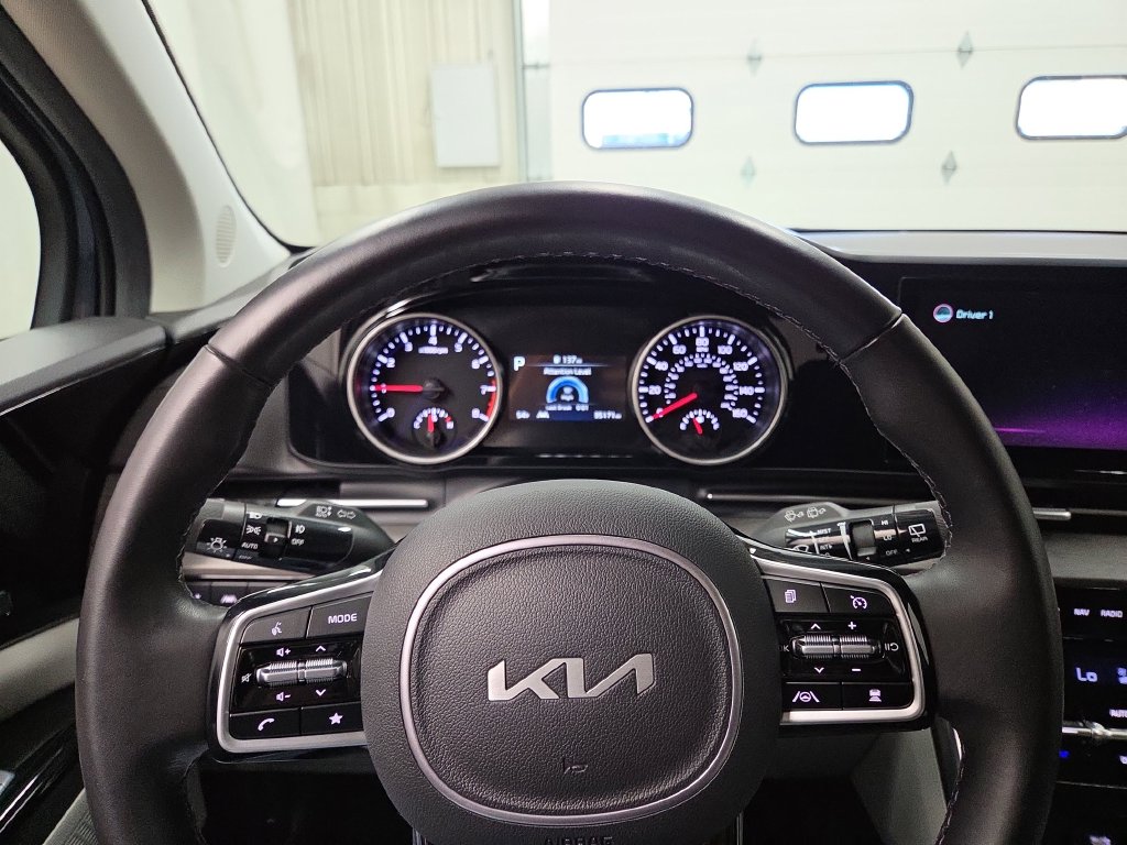 2022 Kia Carnival SX - Photo 22