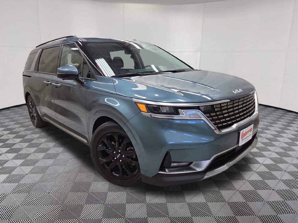 2022 Kia Carnival SX - Photo 3