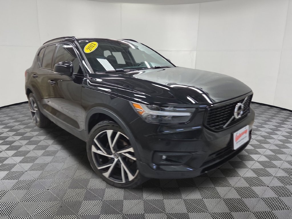 Used 2021 Volvo XC40 R-Design SUV