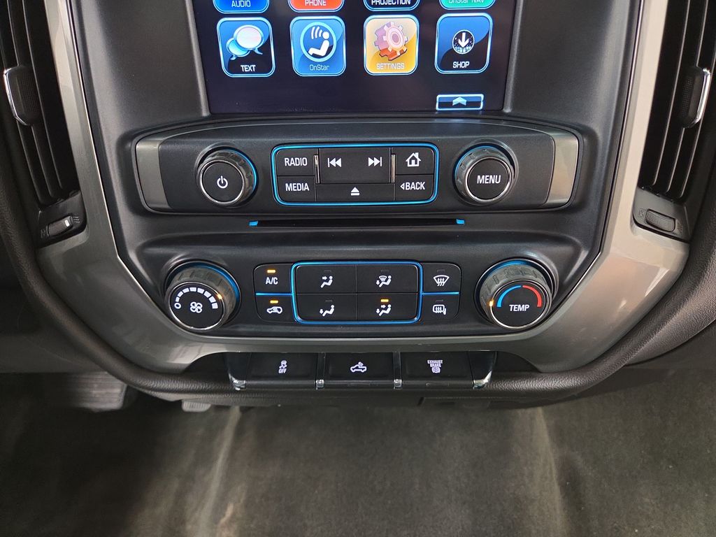 2018 Chevrolet Silverado 2500HD LT - Photo 15