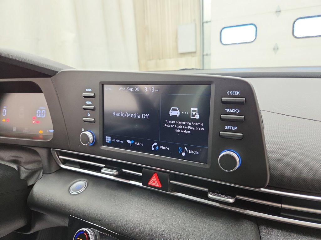 2025 Hyundai Elantra Blue - Photo 14
