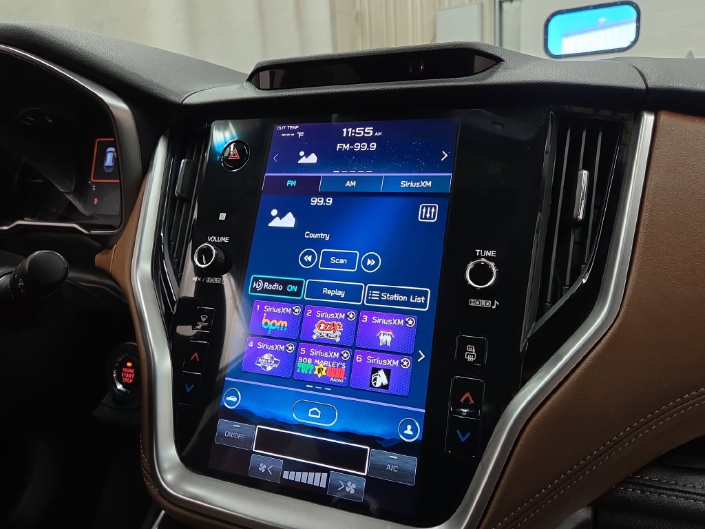 2020 Subaru Outback Touring - Photo 16