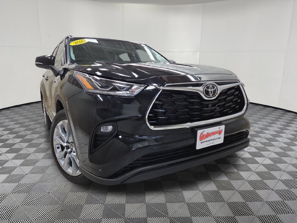 Used 2022 Toyota Highlander Limited SUV