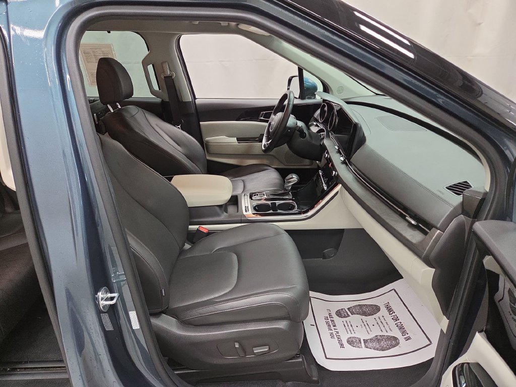 2022 Kia Carnival SX - Photo 12