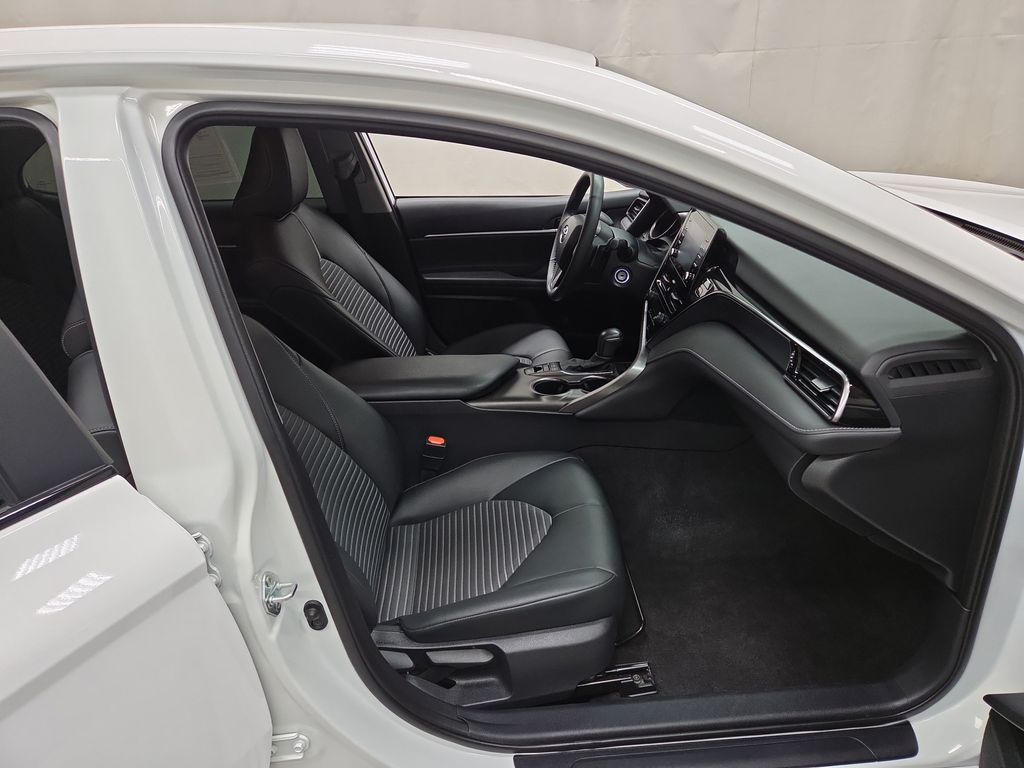 2023 Toyota Camry SE Nightshade - Photo 11