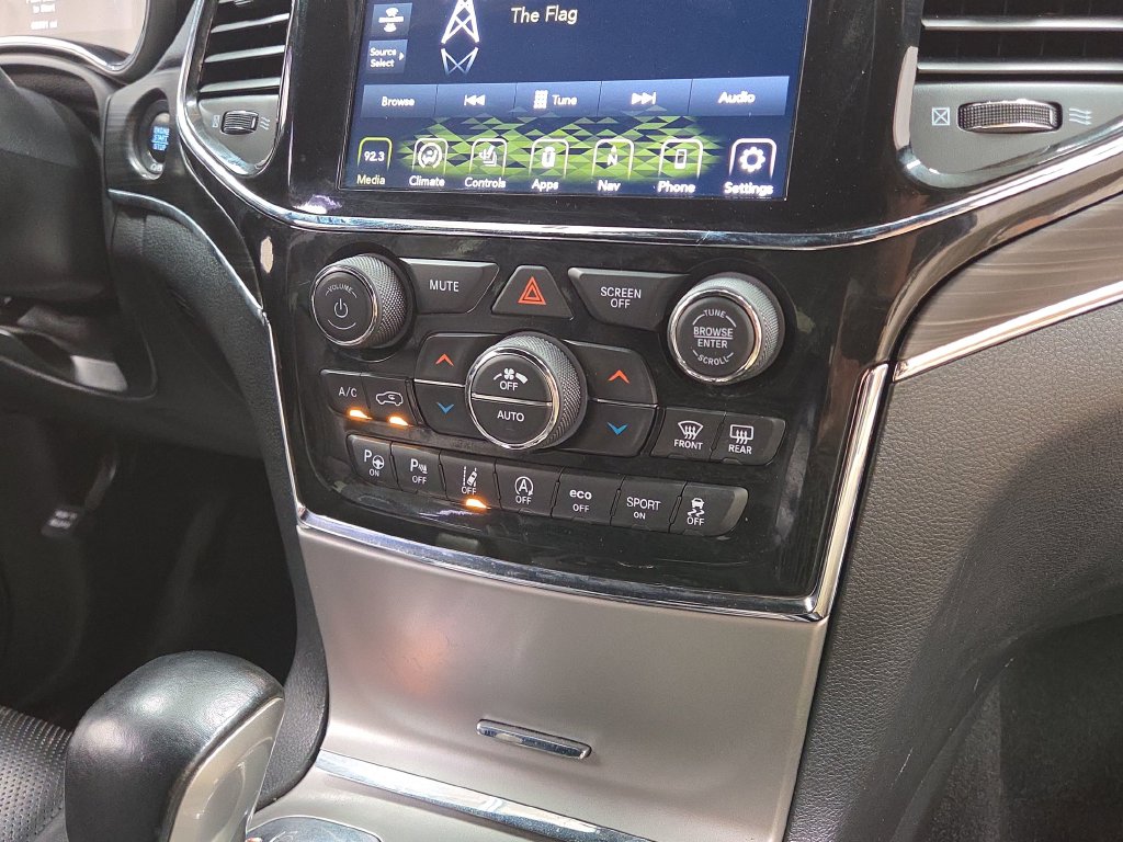 2021 Jeep Grand Cherokee 80th Edition - Photo 17