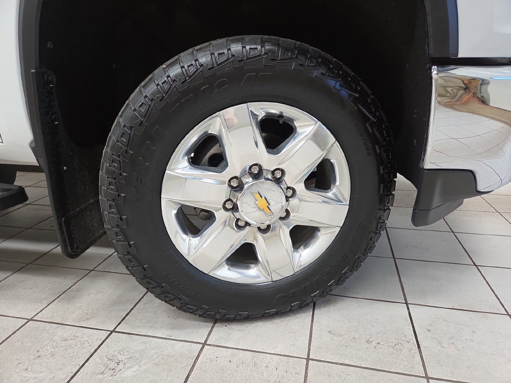 2021 Chevrolet Silverado 2500HD LTZ - Photo 8