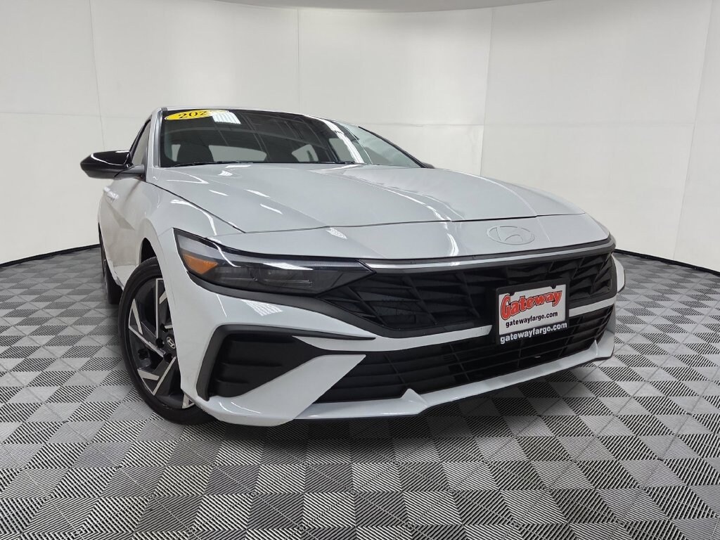 Certified 2025 Hyundai Elantra Hybrid SEL Sport Sedan